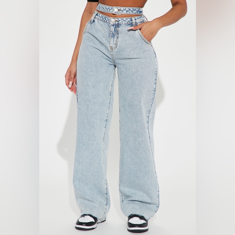 ❥𝖥𝖠𝖲𝖧𝖨𝖮𝖭𝗡𝗢𝗩𝗔: Keep Looking Waistband Straight Leg Jeans - Picture 4 of 12